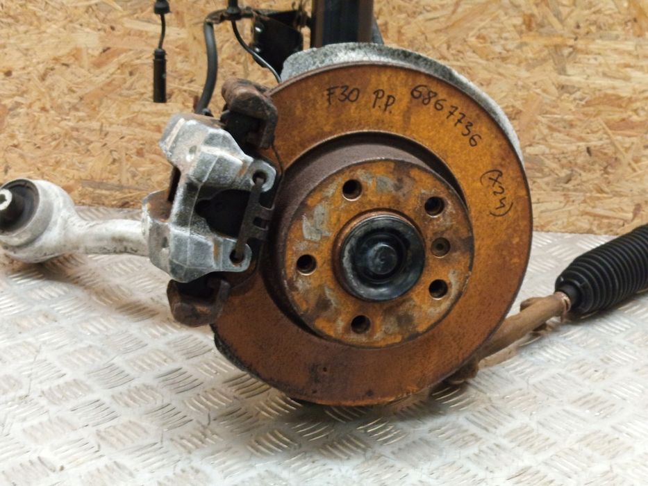 BMW F30 F31 Zwrotnica Amortyzator Wahacz Prawa PRZÓD Kpl