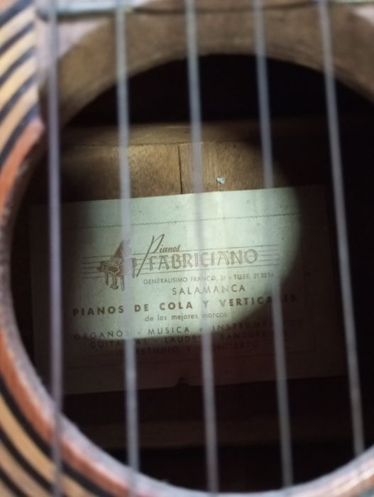 Guitarra antiga clássica espanhola