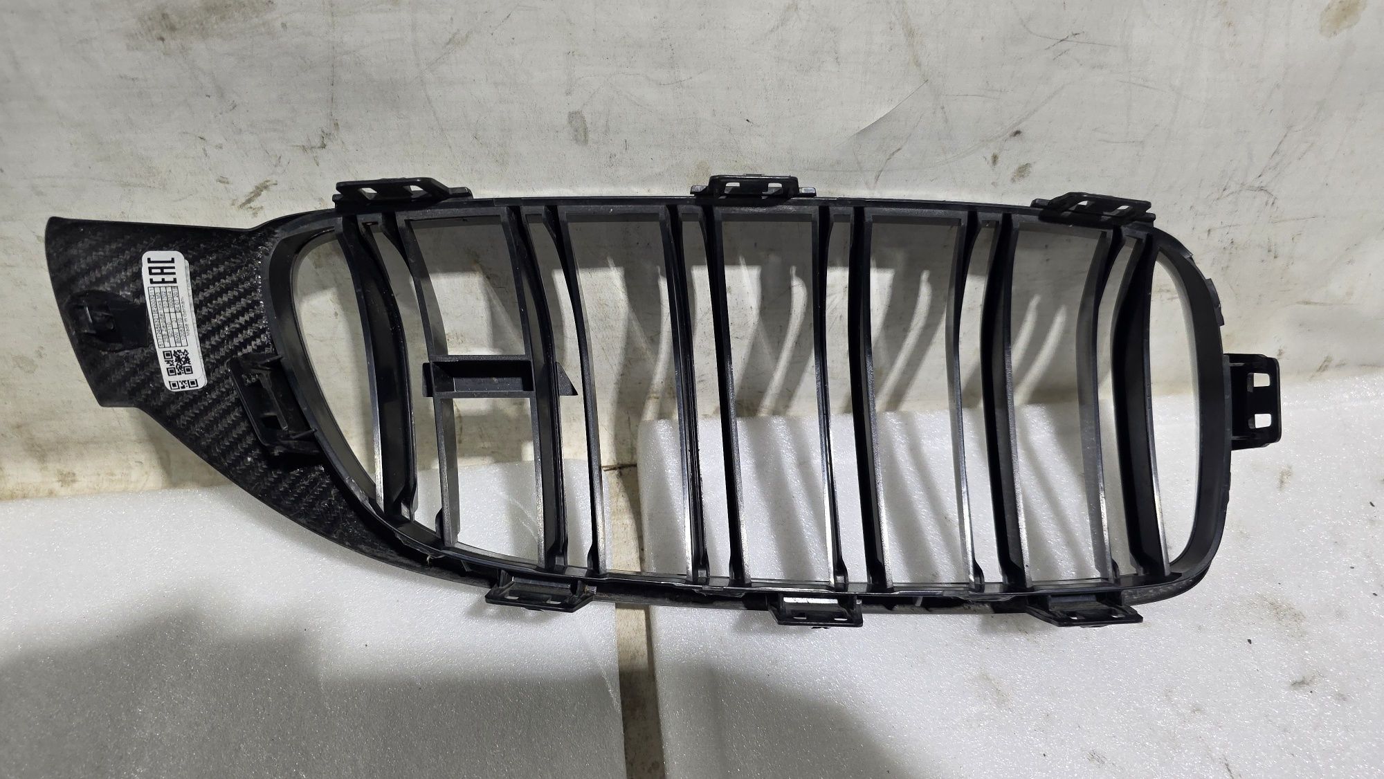 Nerka atrapa lewa bmw m3 m4 karbon CFK f80 f32 f33 f36 f82 f83 carbon