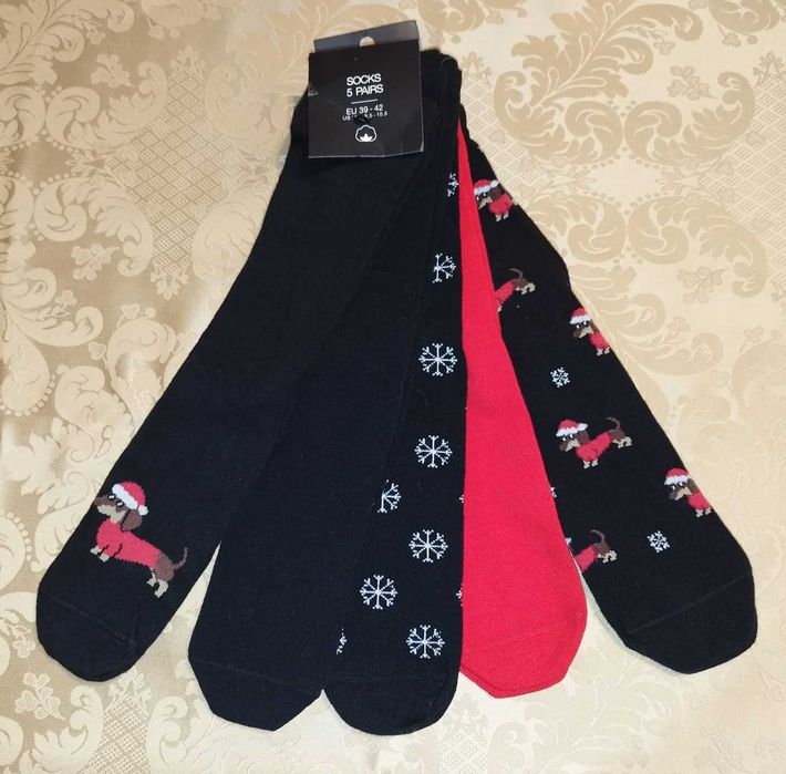 Nowe świąteczne skarpety w jamniki 39-42
