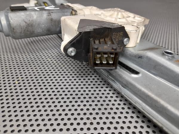 Elevador vidros trás esquerdo OPEL Vectra C GTS