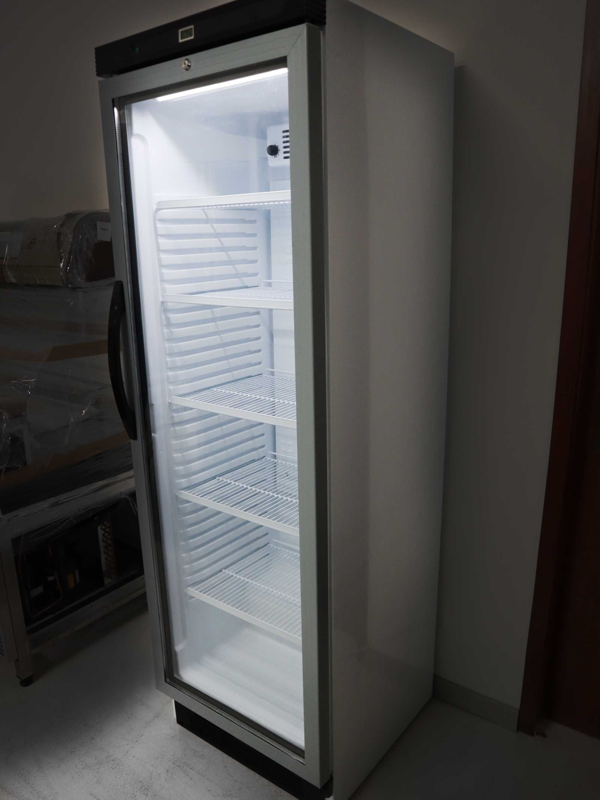 Armário de frio com 1 porta em vidro