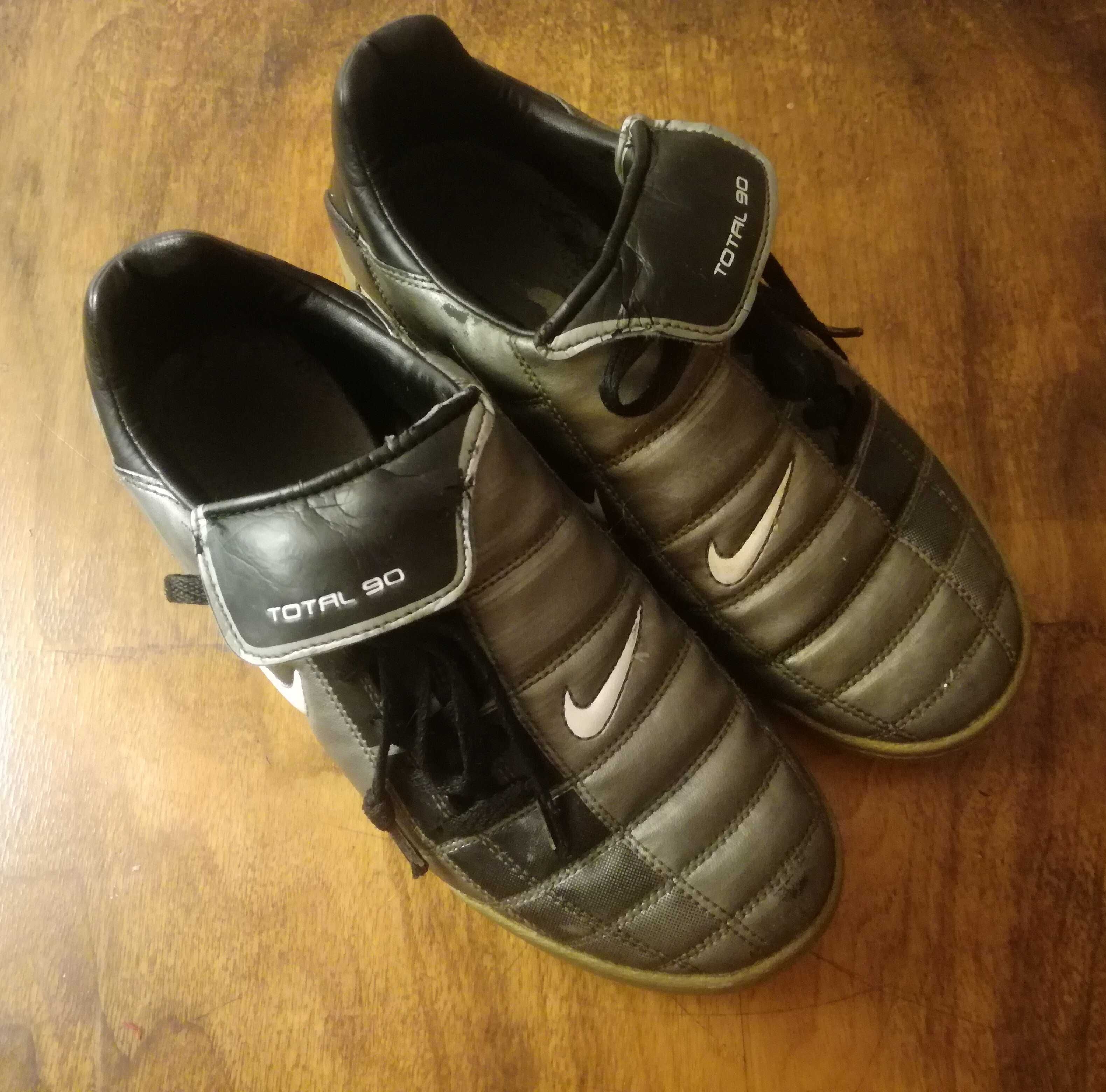 36 Nike Total 90 dziecięce buty halowe sportowe do piłki nożnej korki