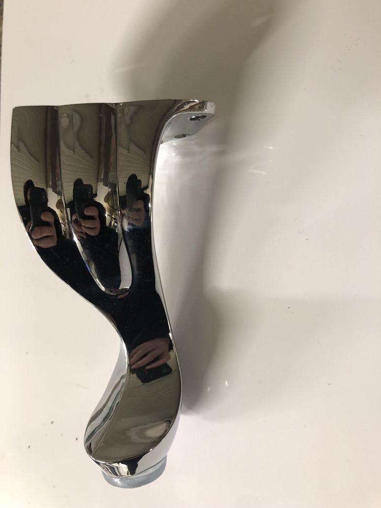 Noga ludwik chrom metalowa, biala