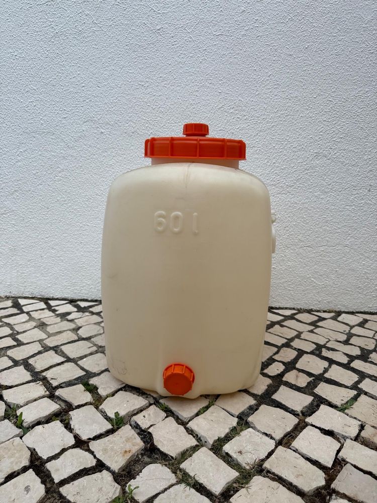 Fermentador para cerveja artesanal