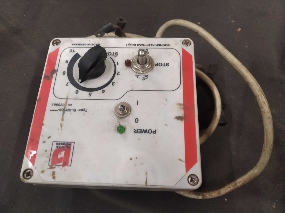 Rozrzutnik obornika , wapna Rolland E 160