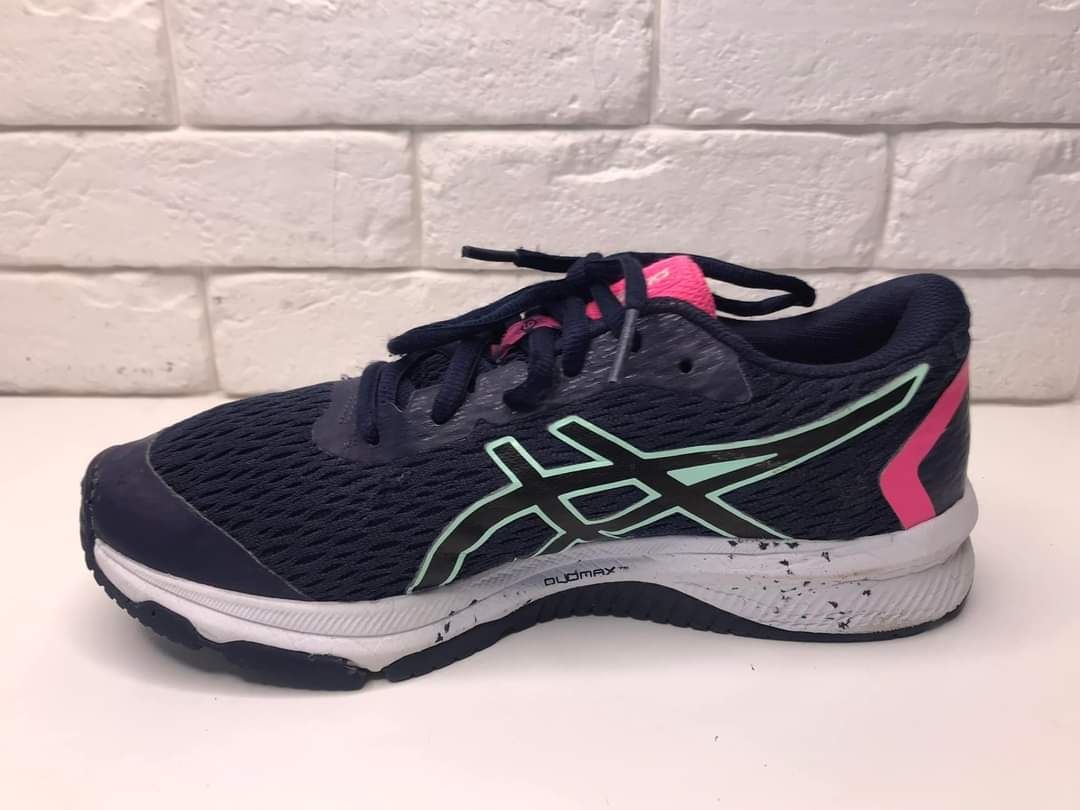 Buty sportowe Asics Rozmiar 39