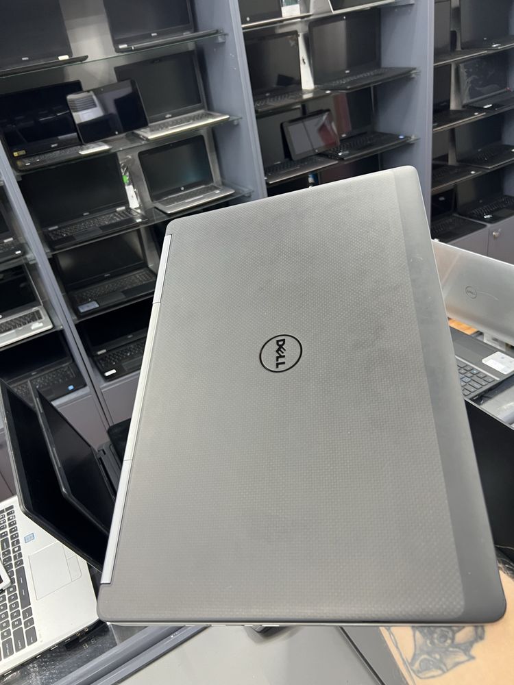 Супер мощный ноутбук с огромным экраном Dell nvidia 8gb.