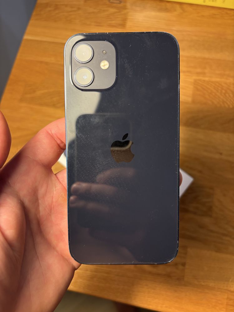 Iphone 12 ladny