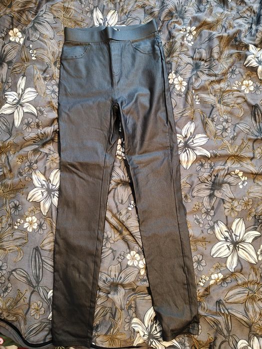 Legginsy z eko skóry firmy Gate