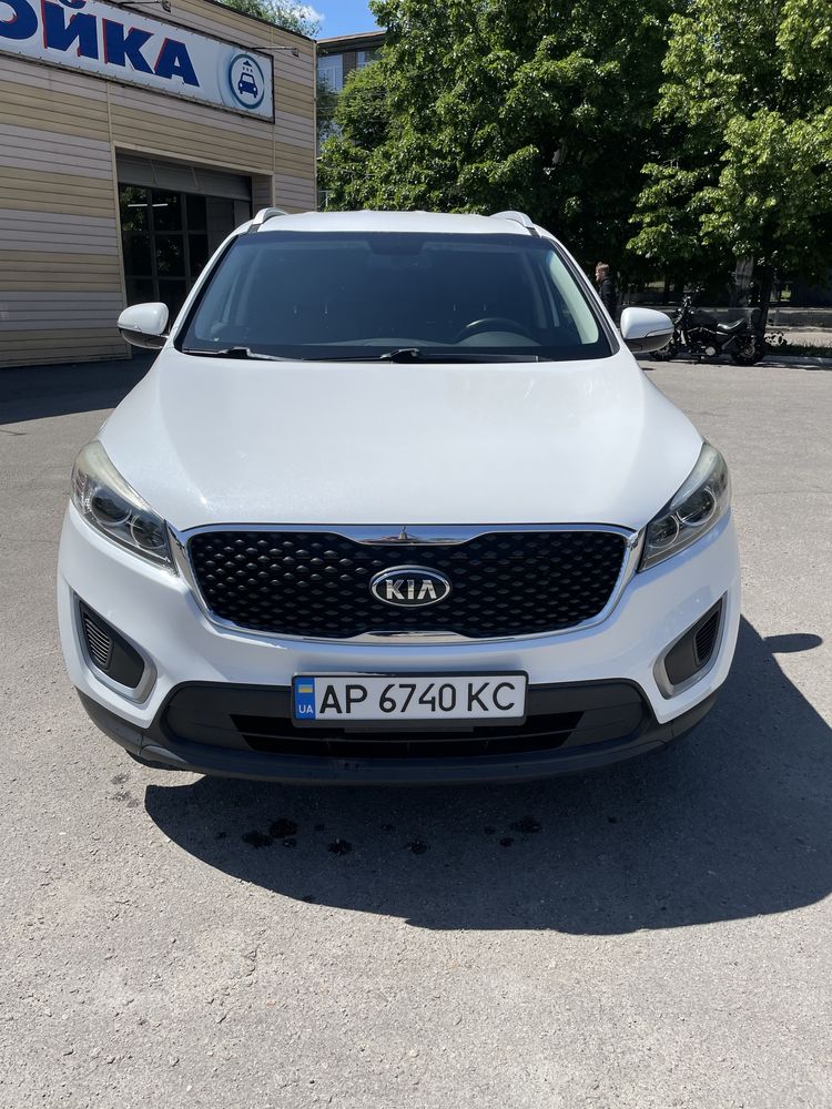 Kia Sorento 2016  Не бите авто !