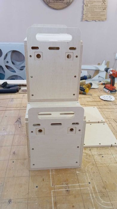 Бокс, кейс, корпус для LiFePO аккумуляторов 8S на ячейках 230-314Ач