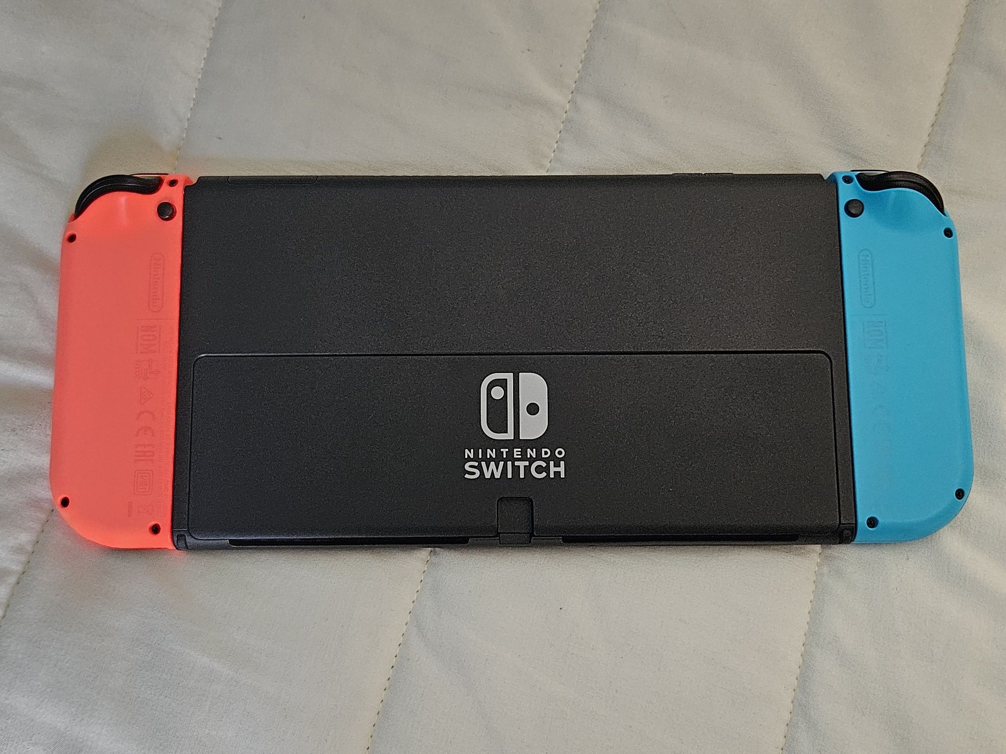 Nintendo Switch Oled + Jogos e Acessórios