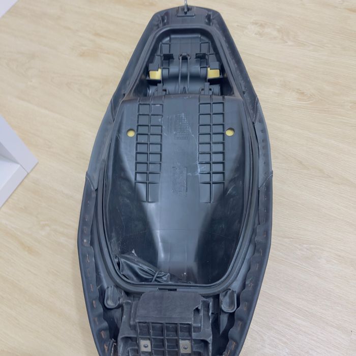 Banco PCX otimo estafo