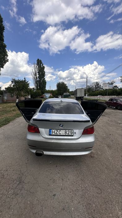 Bmw e60 m57 3L turbo машина в хорошем состояннии обслужена