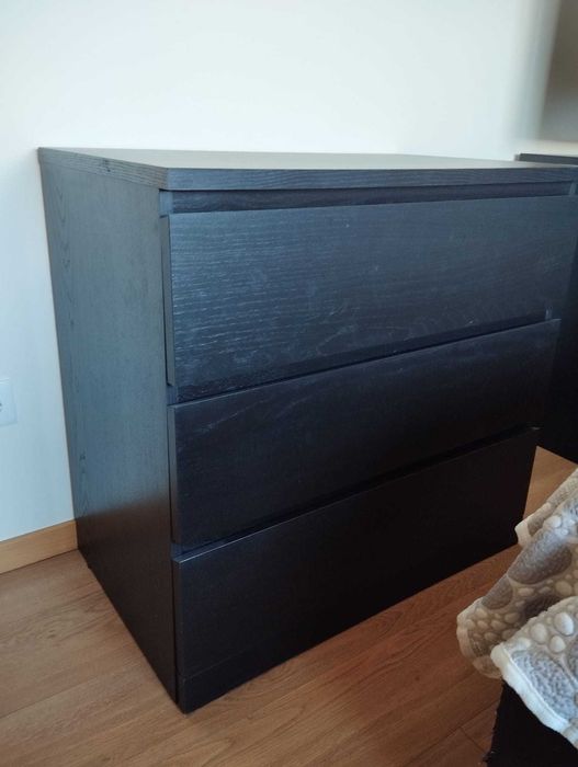 Duas Cómodas MALM IKEA pretas