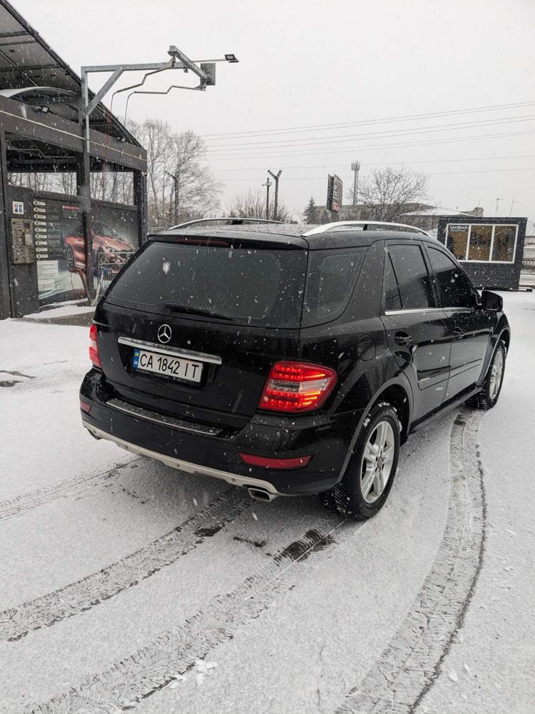 Продам Mercedes ML 2011 р.в.