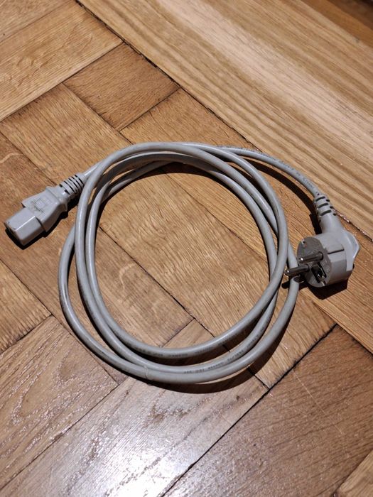 Przewód, kabel zasilający do komputera, PC, drukarki, monitora trapez