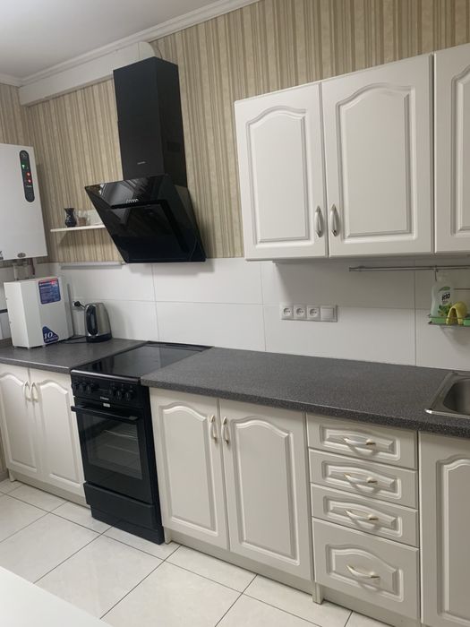 Затишний будинок подобово, евроремон, Різдвяна 196, в районі Зеленоі.