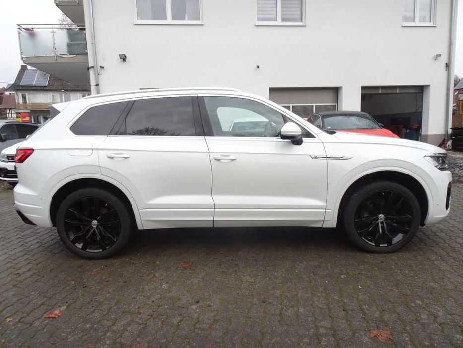 Разборка VOLKSWAGEN Tiguan Touareg 5n 7p бампер капот фара крило