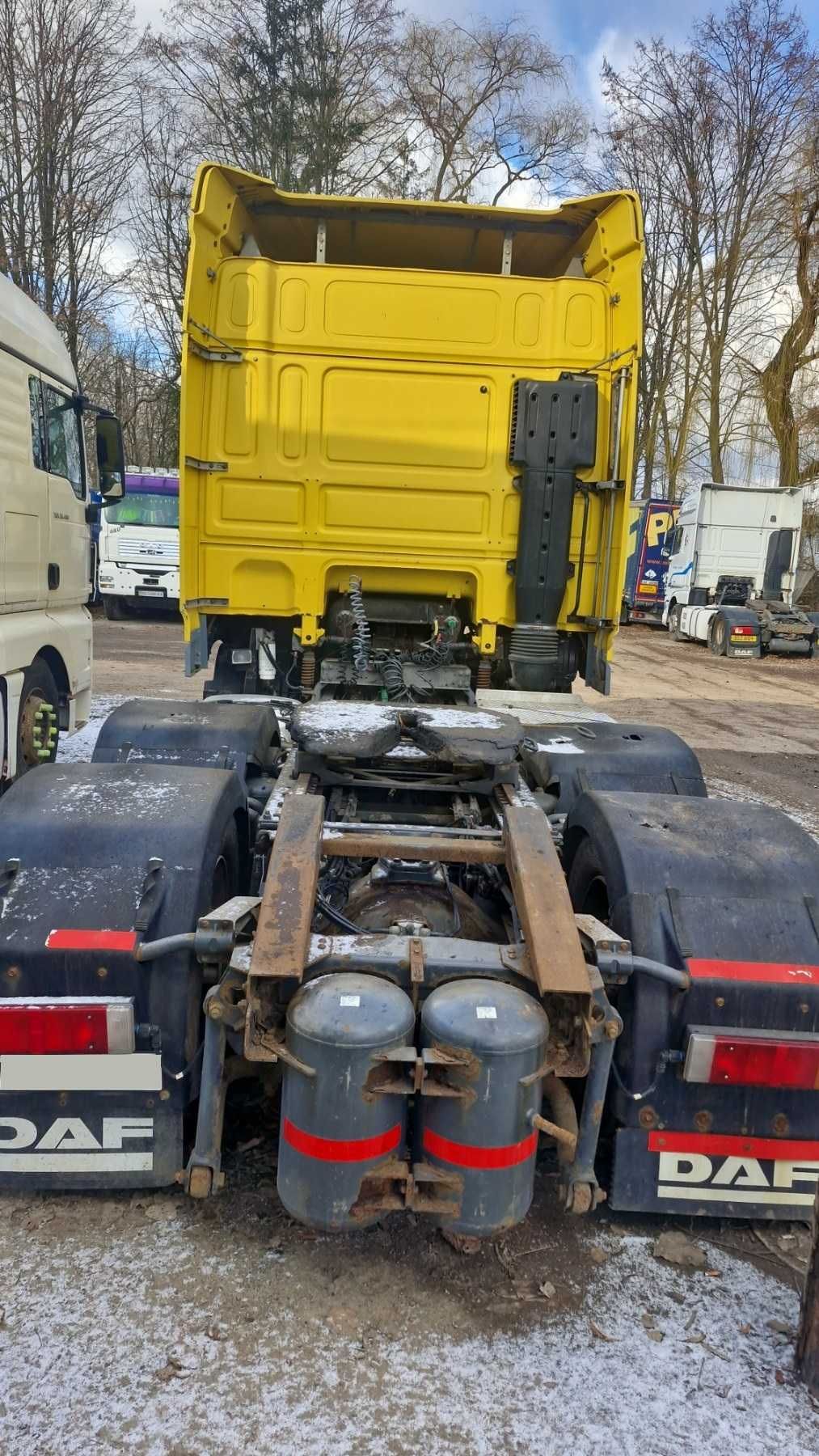 Сідельний тягач DAF XF 105.460 6х2 Розмитнений Євро 5 правий руль