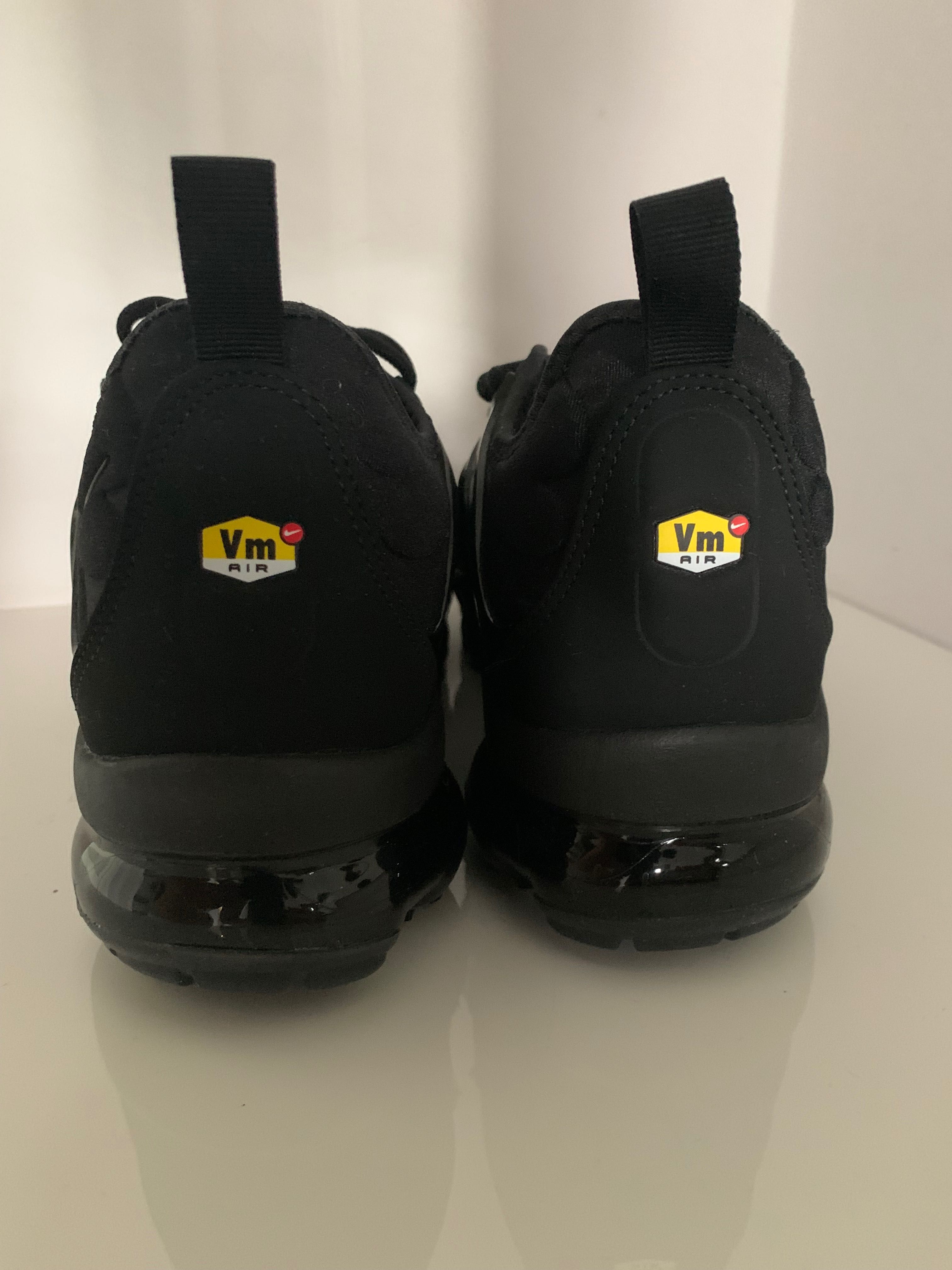 Nike AirVapormax Plus Czarne r.43