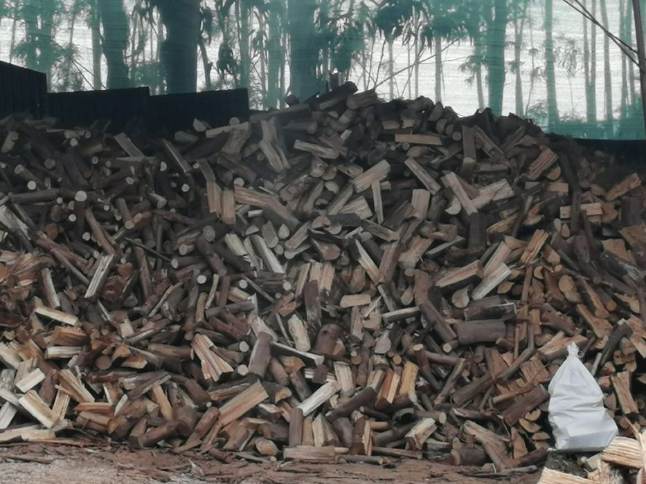 Lenha para aquecimento