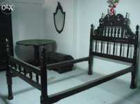 Cama artesenal rústica (muito antiga)
