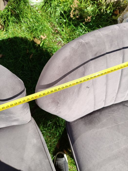 Fotele tapicerowane w szarym kolorze