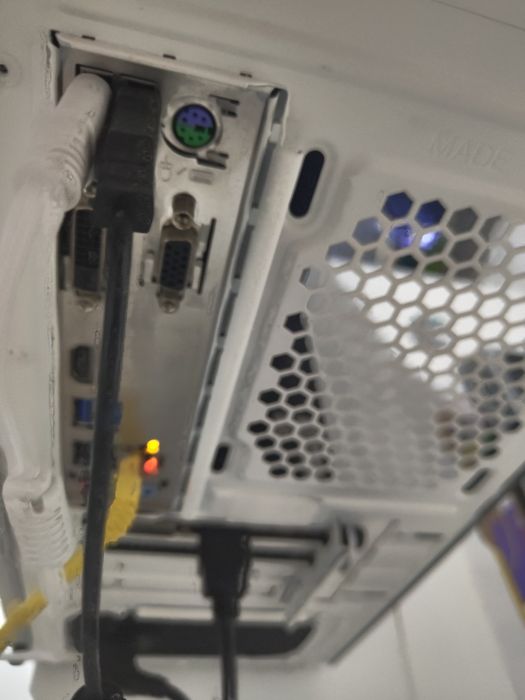 PC Gaming i5-9400F/ 16gb RAM/ GTX 1650 4gb
Pc
16 GB de RAM

SSD de 224