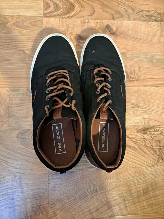 Buty męskie Jack & Jones rozmiar 45 czarne sneakersy casual
