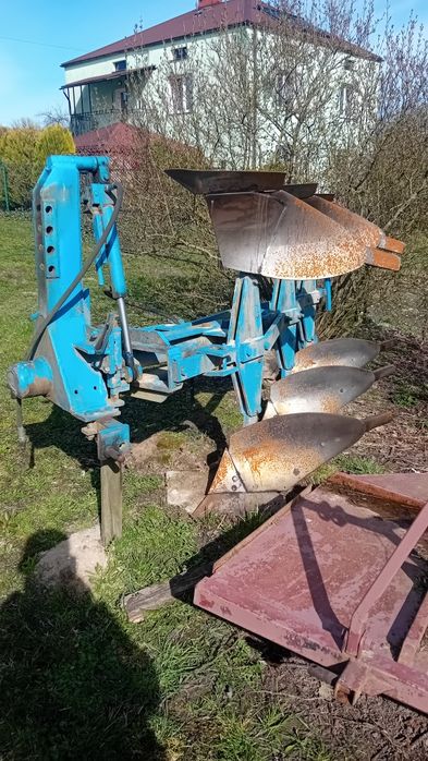 Pługi obrotowe Frost