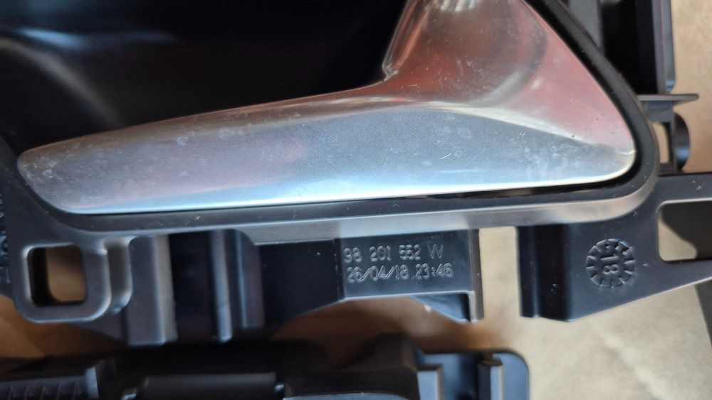 klamka wewnętrzna tył przód komplet prawa lewa 308 T9