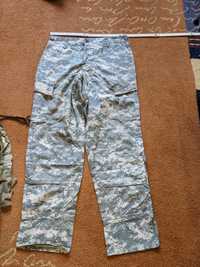 Spodnie wędkarskie UCP ACU Medium regular  US ARMY