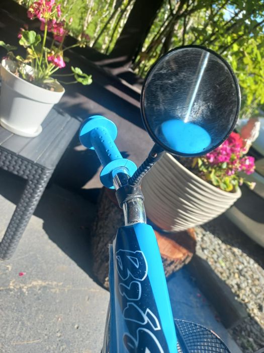 Rower BMX dziecięcy +boczne kółka koszyk bagażnik pchacz i lusterko