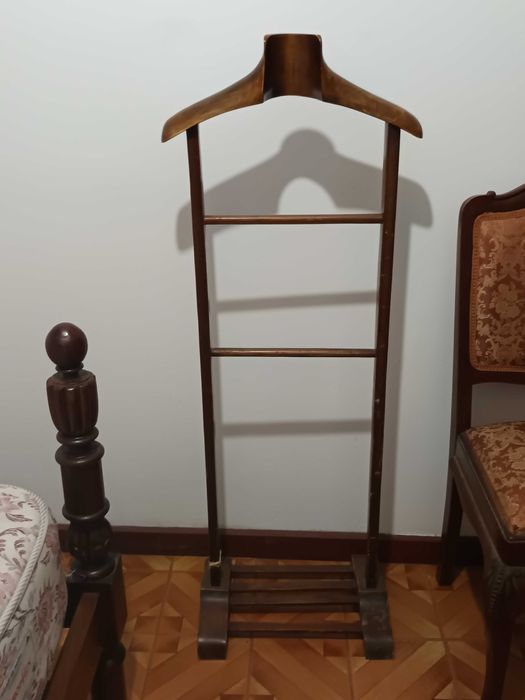 Conjunto de quarto antigo