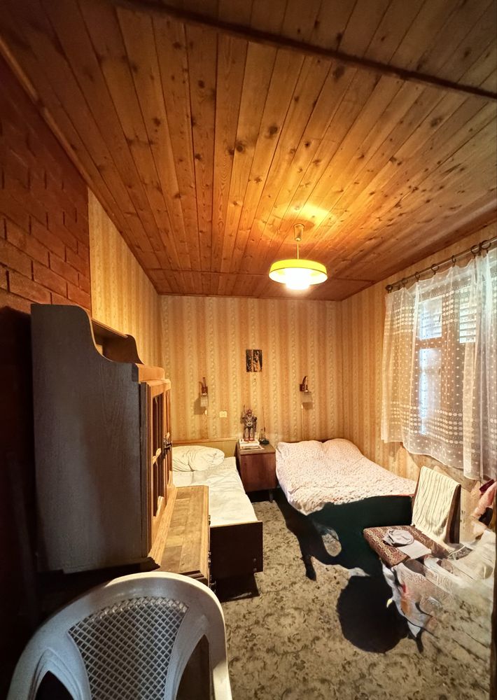 Продам заміський будинок-дачу в Ямбурзі