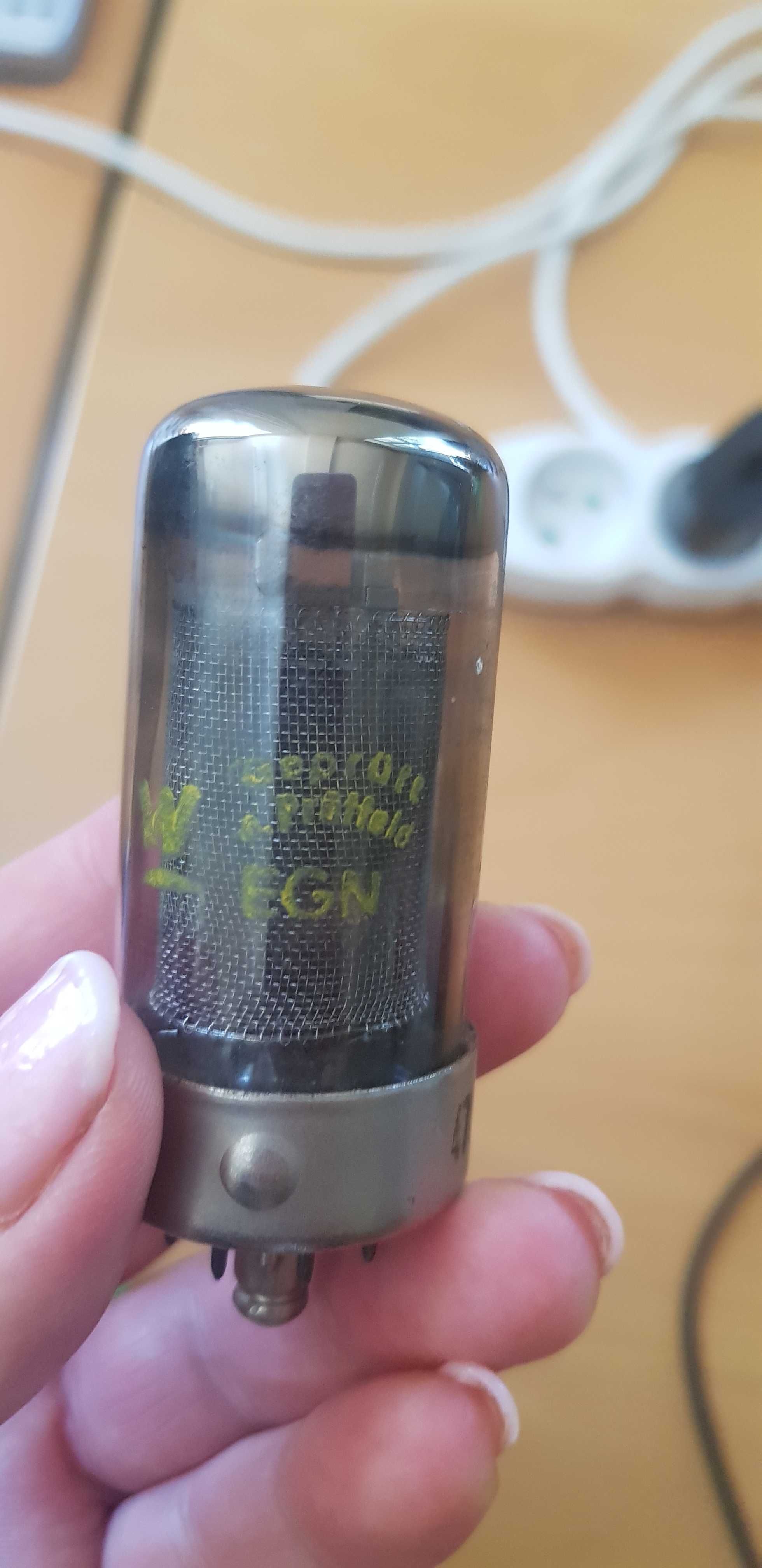 Lampa ech71, Lorenz