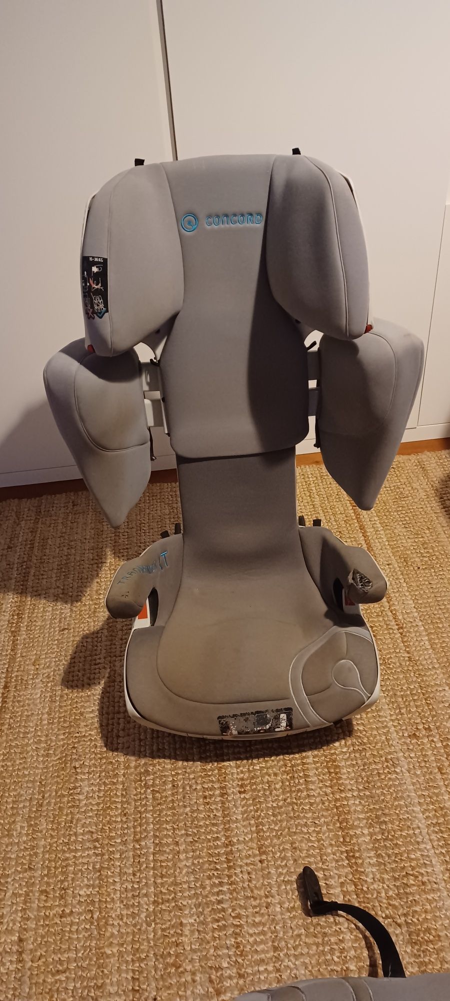 Cadeira auto Concord XT com isofix