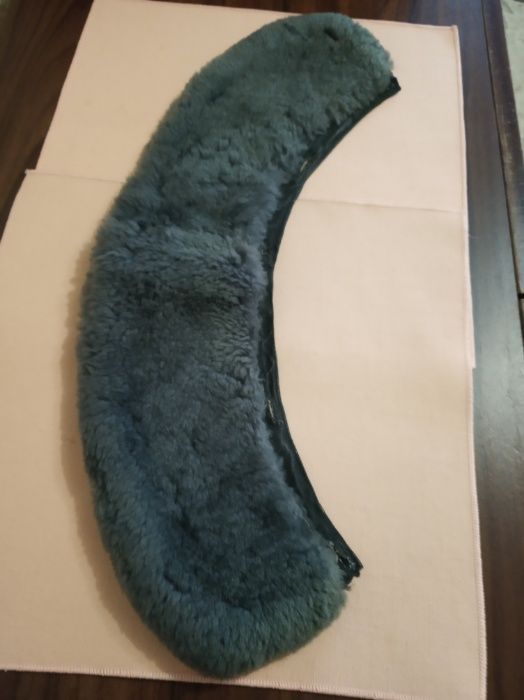 Воротники, Берет Комплект шапка и шарф .