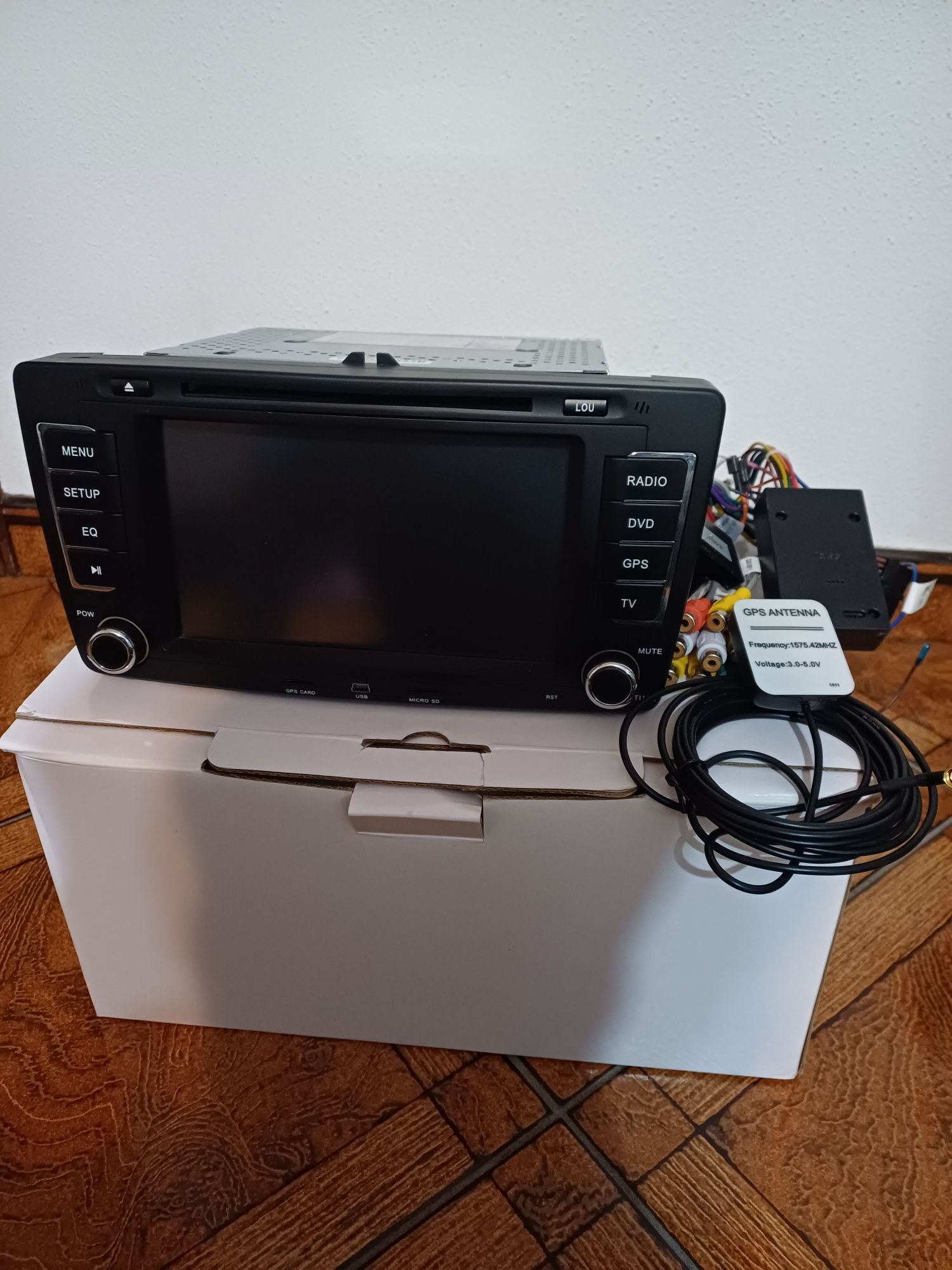 Rádio ecrã para carro
