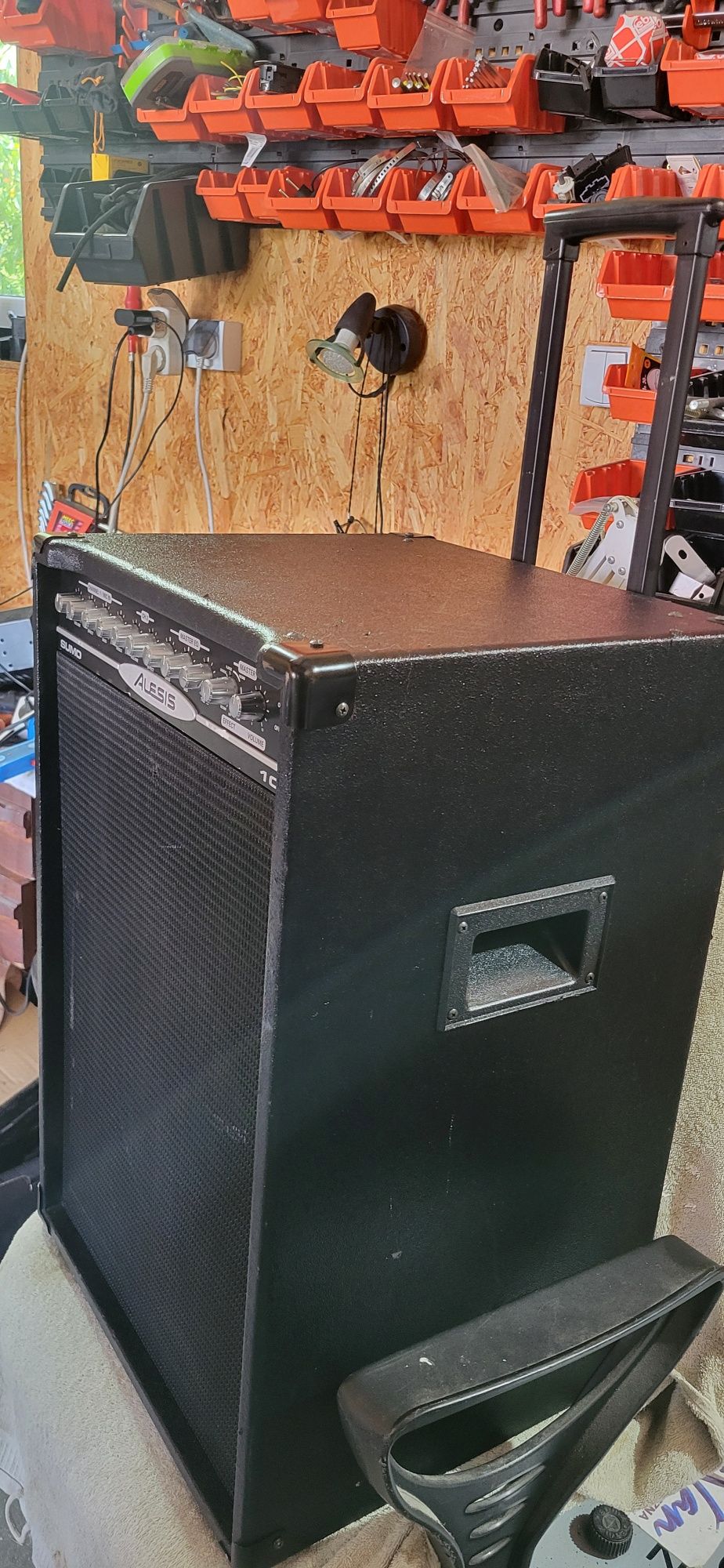 Kolumna aktywna instr.-wok.150W  Alesis Sumo-100