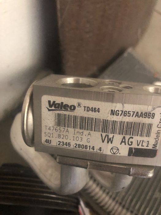 Клапан кондиционеріонера Audi VW Skoda Seat