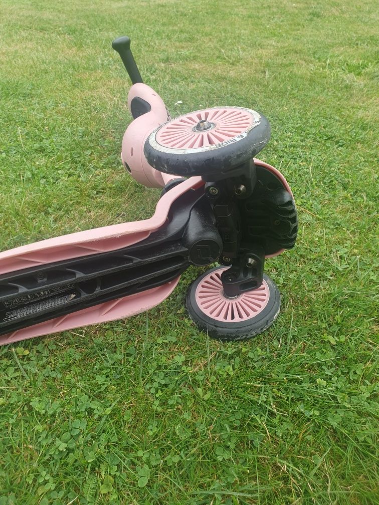 Hulajnoga Scoot and Ride.
