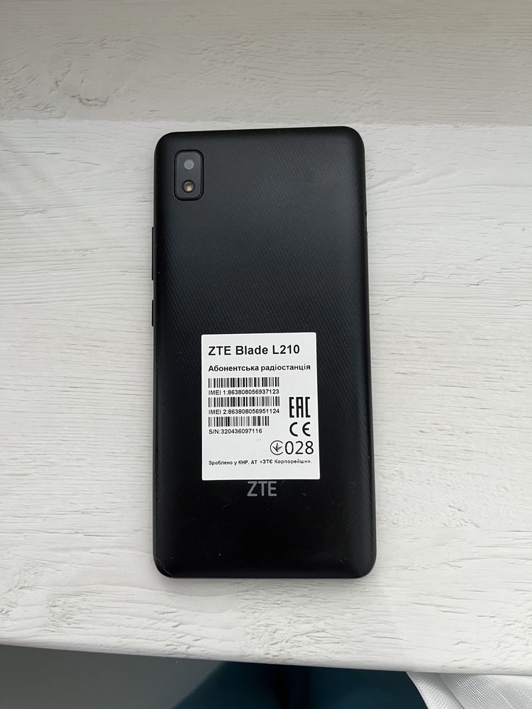 Смартфон ZTE Blade L210 1/32GB BlackBlade L210 1/32GB Black