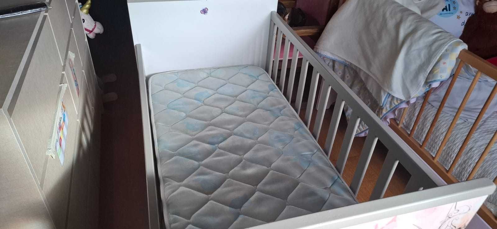 Berço de bébé como novo