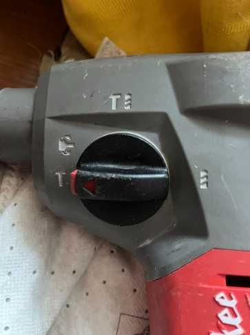 Milwaukee M18 CHX Młotowiertarka Udarowa