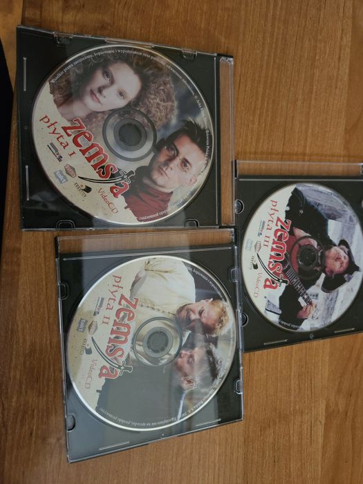 Zemsta - film na 3 plytach vcd