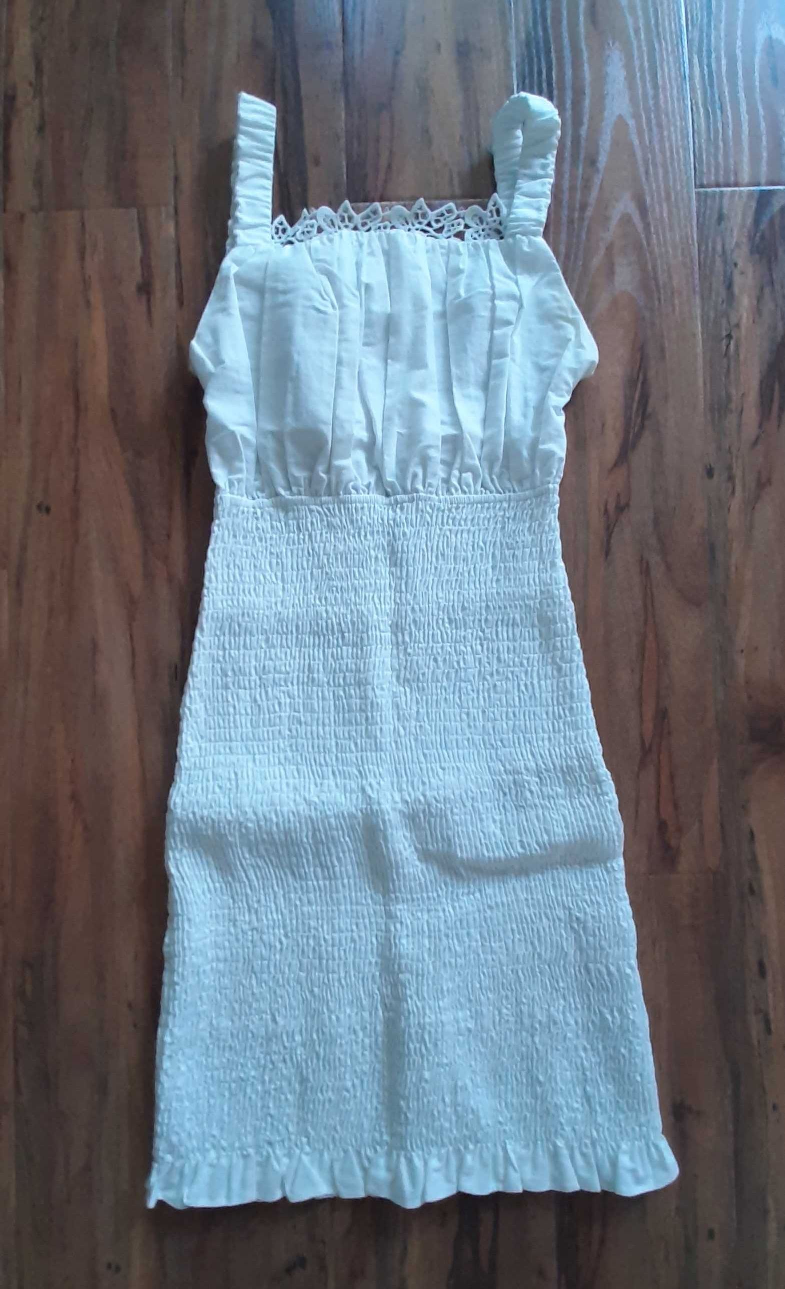 biała sukienka bershka rozmiar XS stan idealny raz założona