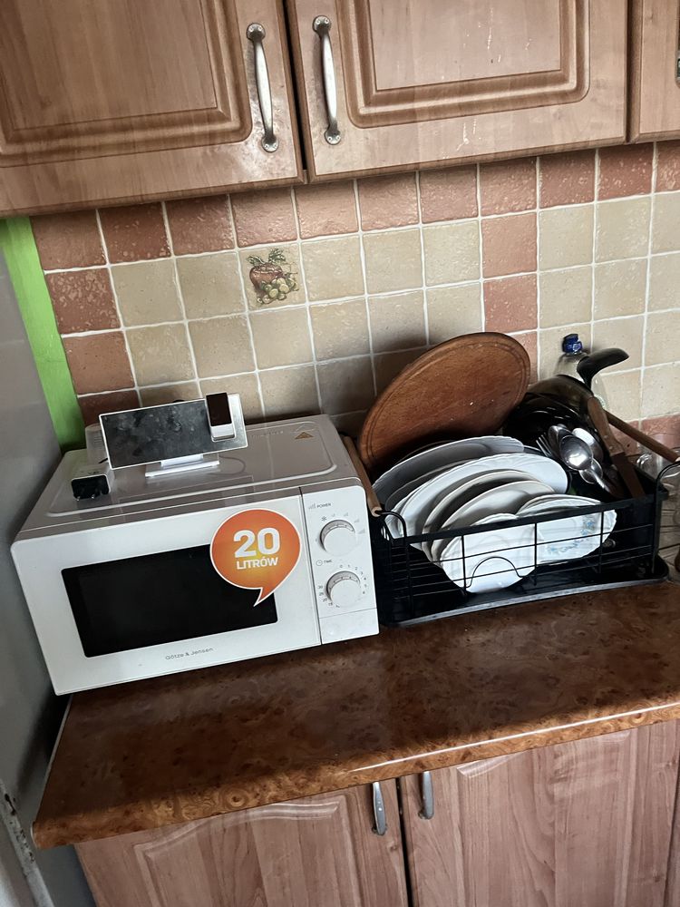 В передмісті м Косів здамо/продамо довгостроково,! будинок зручностями
